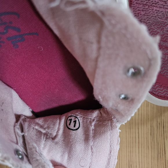 Blowfish Girls Sneaker - Picture 4 of 7